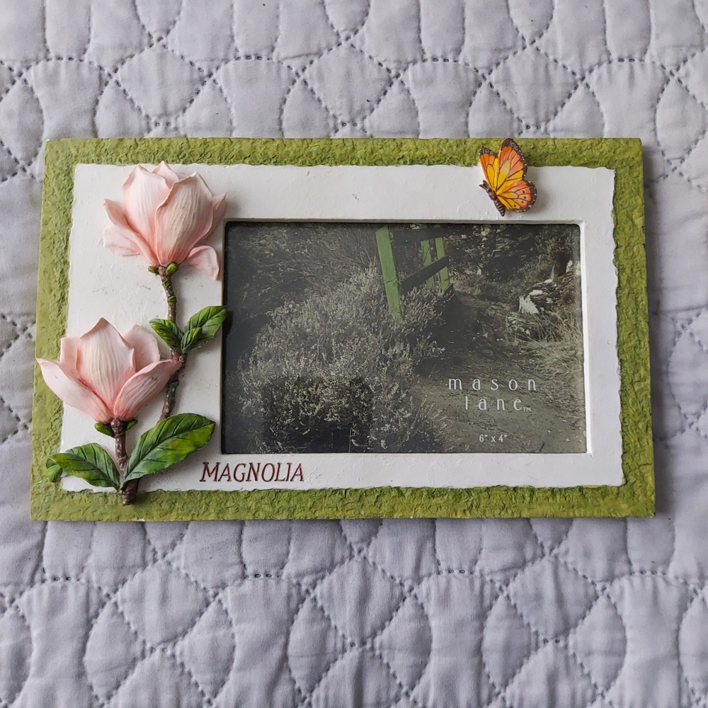 Mason Lane Magnolia 4x6 Picture Frame 3D Pink Floral Butterfly Green White Coque